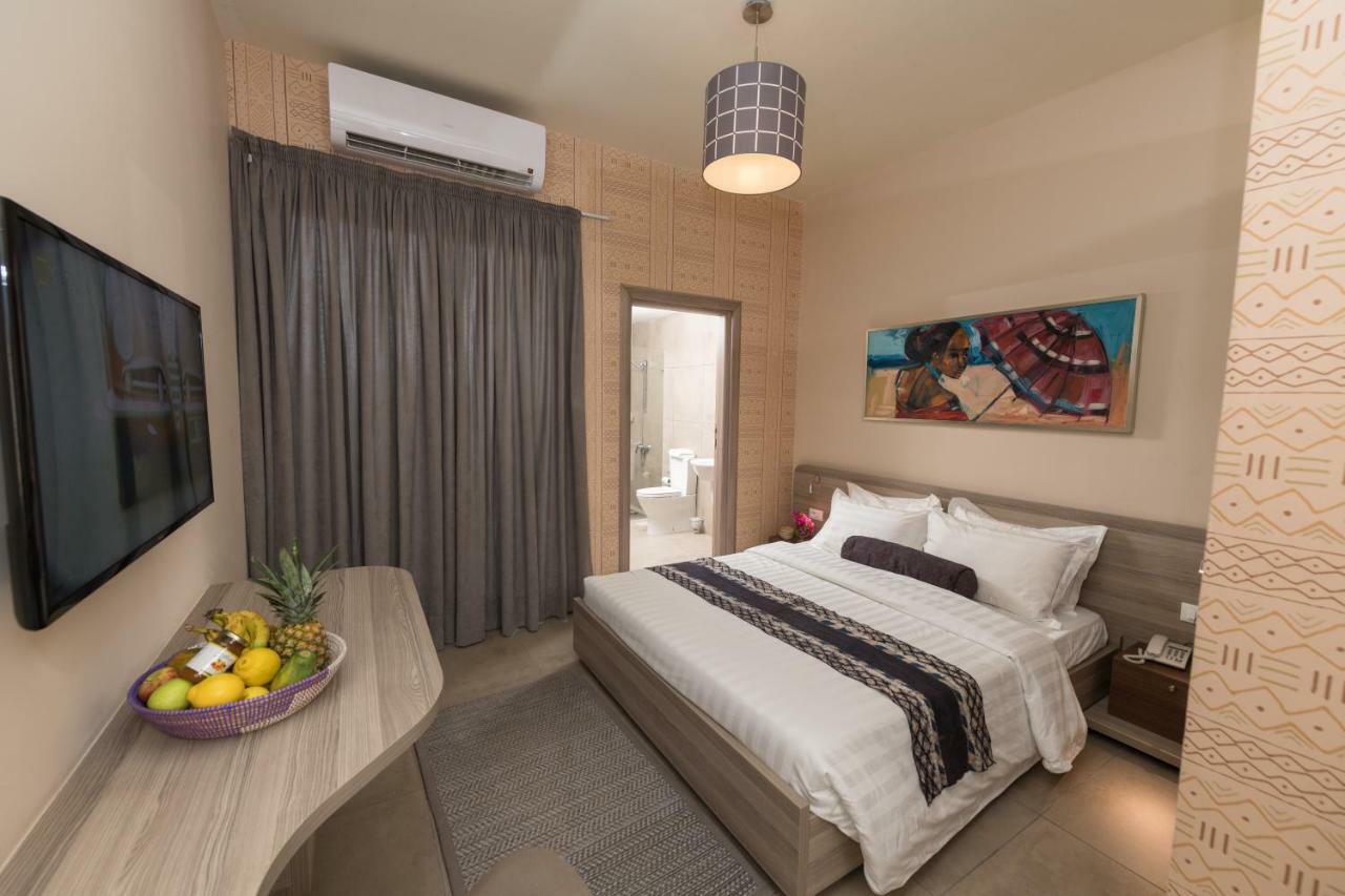 Roots Hotel Apartments Abidjan Exterior foto